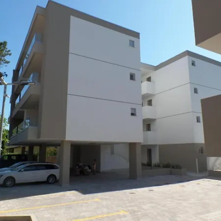 Spacious Three-bedroom Flat In A New *