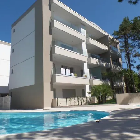 Spacious Three-bedroom Flat In A New Bibione